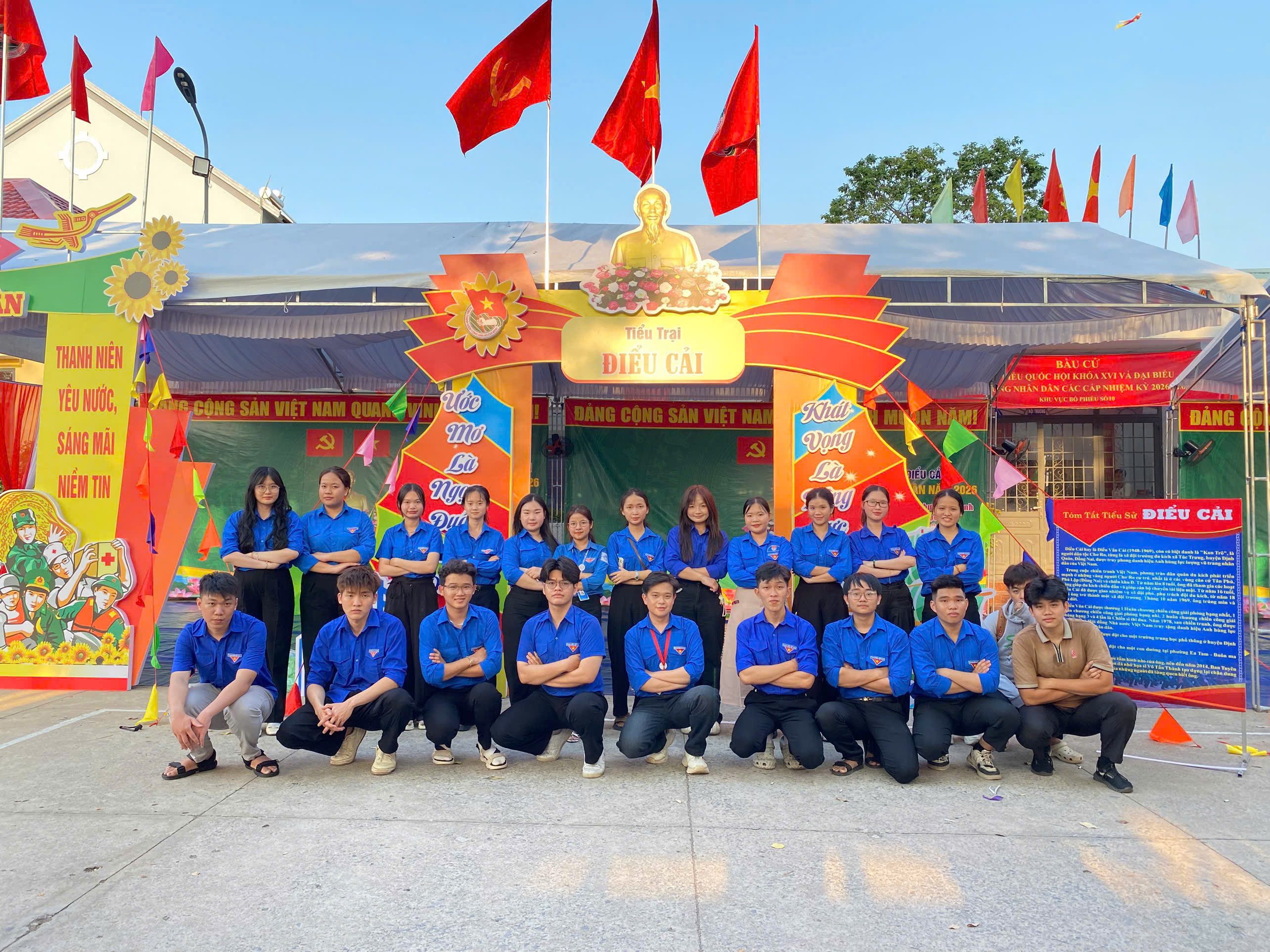 TUỔI TRẺ DNTU ĐỒNG HÀNH CÙNG HỘI TRẠI TÒNG QUÂN 2026